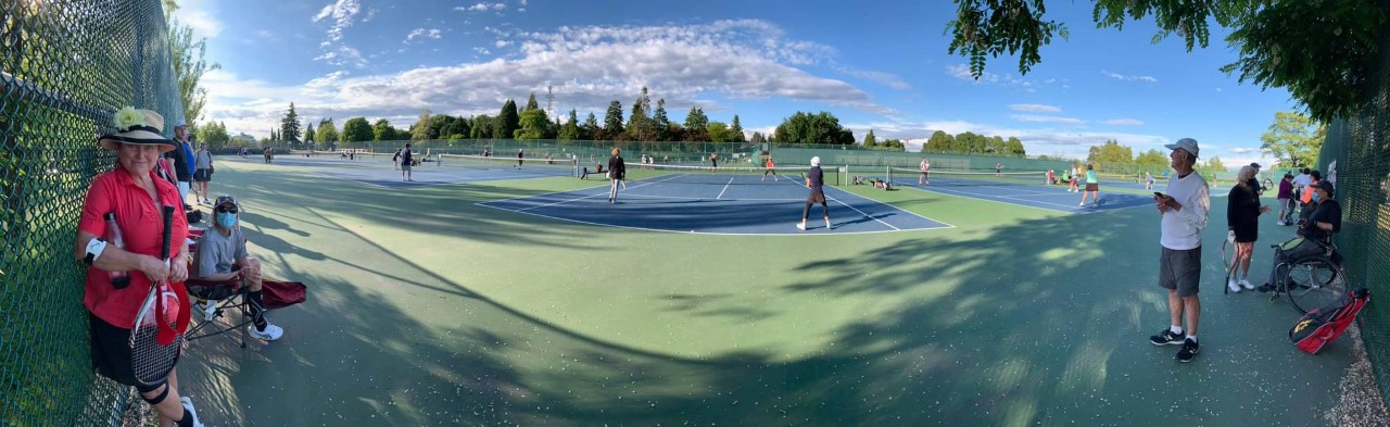 Queen Elizabeth Tennis Club